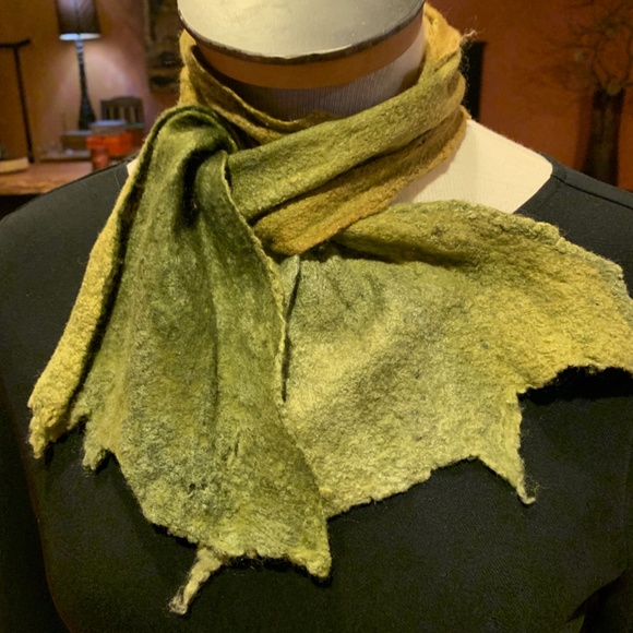 ‼️Felted Olive Scarf‼️ - Picture 2 of 3